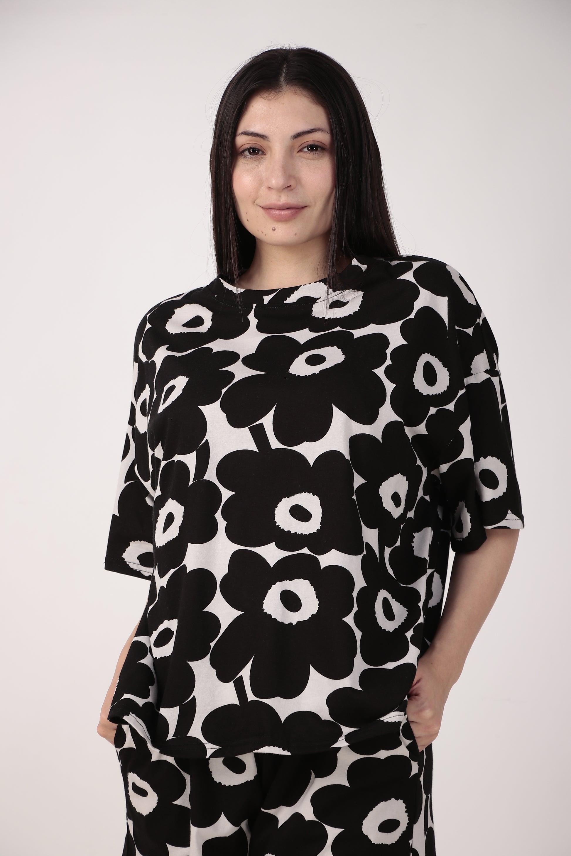 Black Bloom Shorts Set | Masha at Broadway