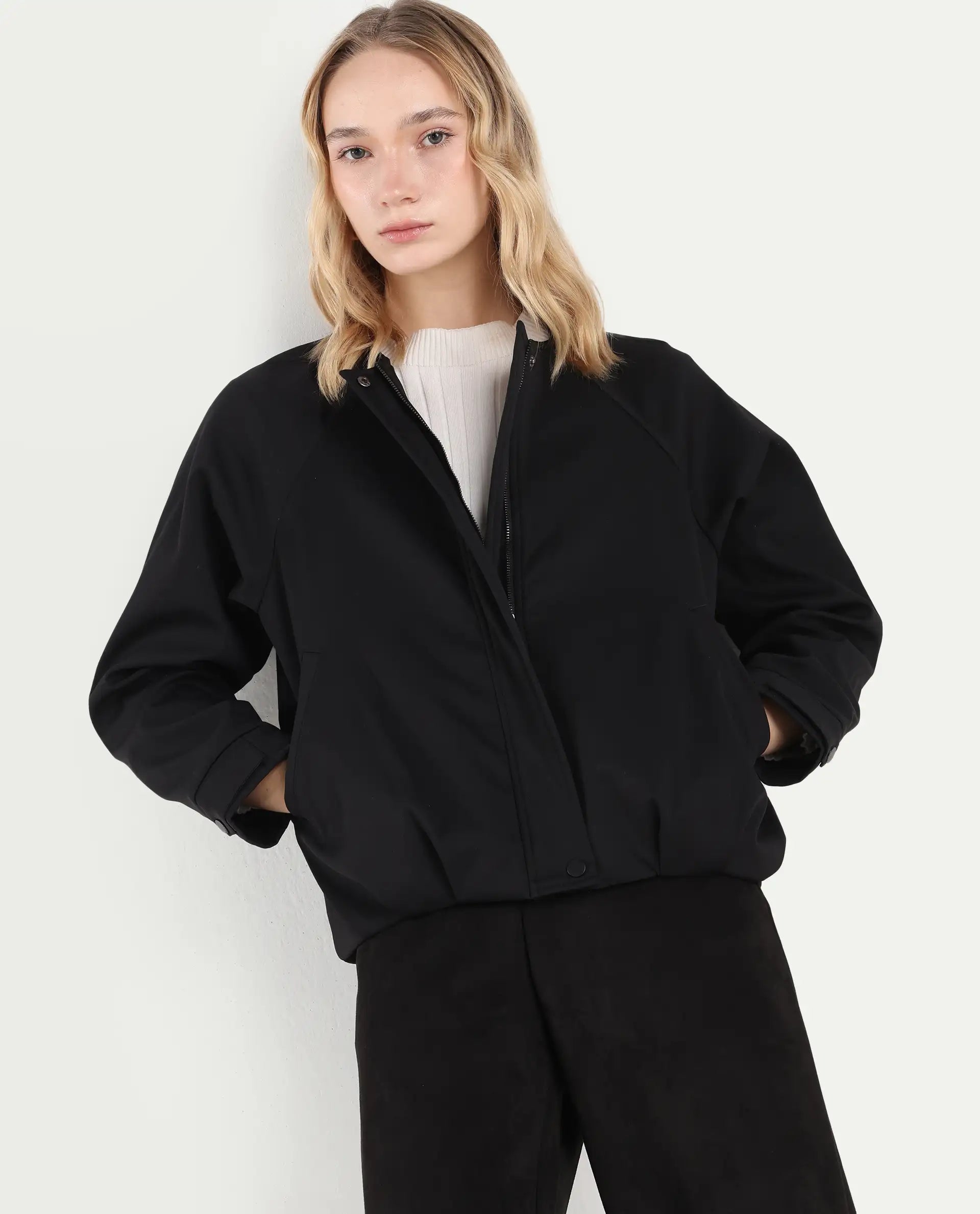 NIRA Womens Jacket | RAREISM at Broadway