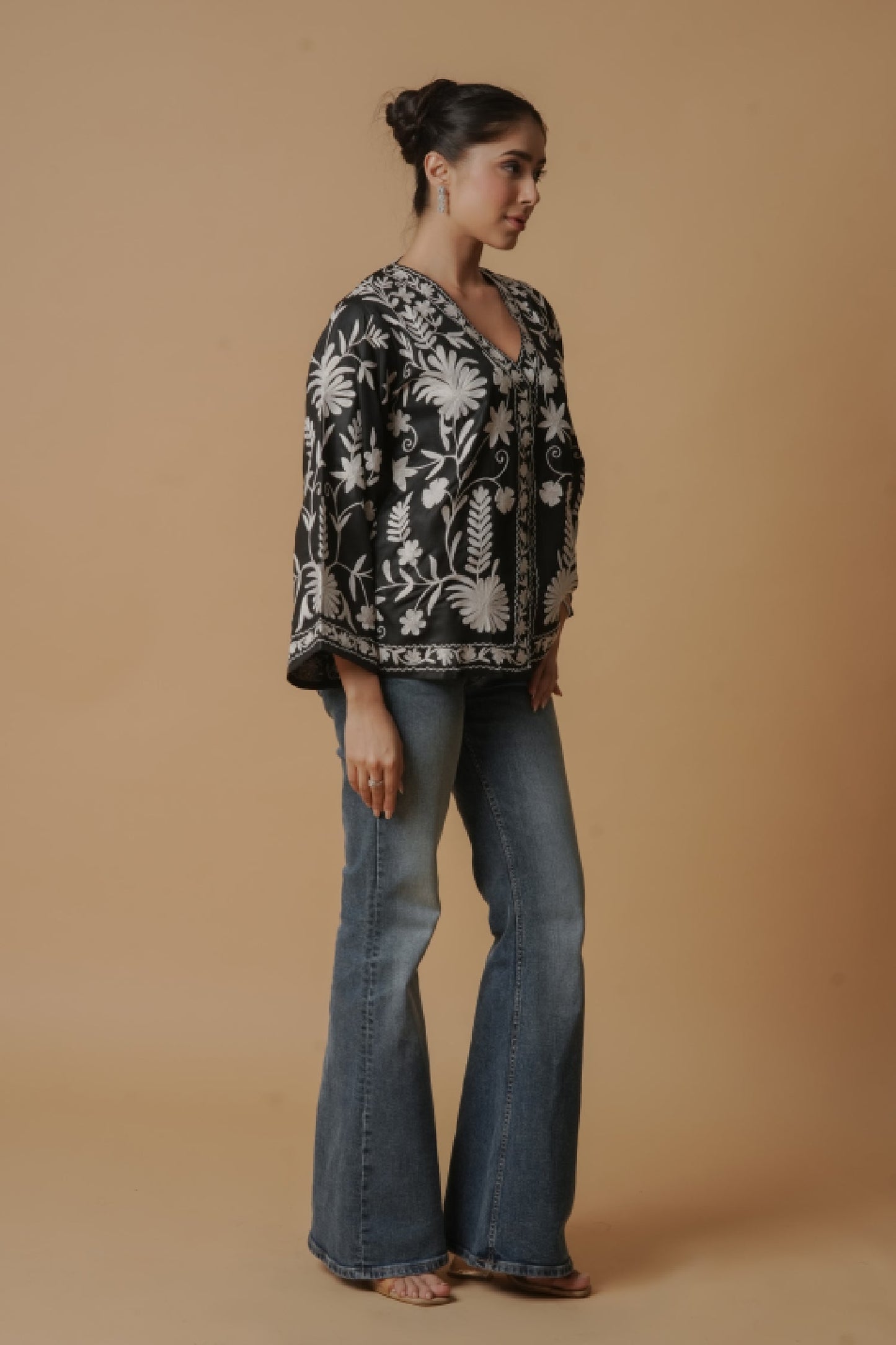 Kashmiri Jacket With Aari Work Cotton  – Black