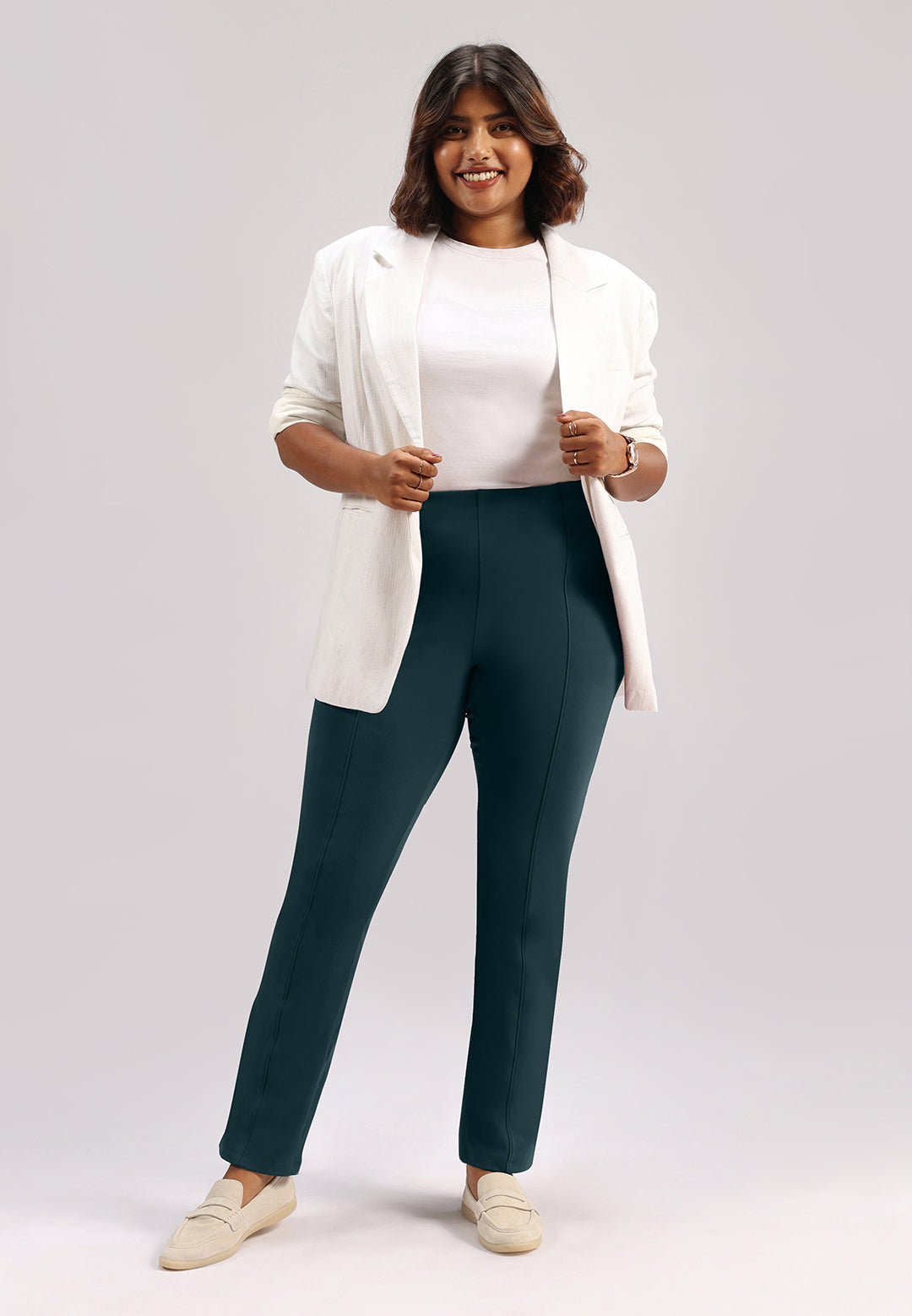 Ultimate Straight Pants | BlissClub at Broadway