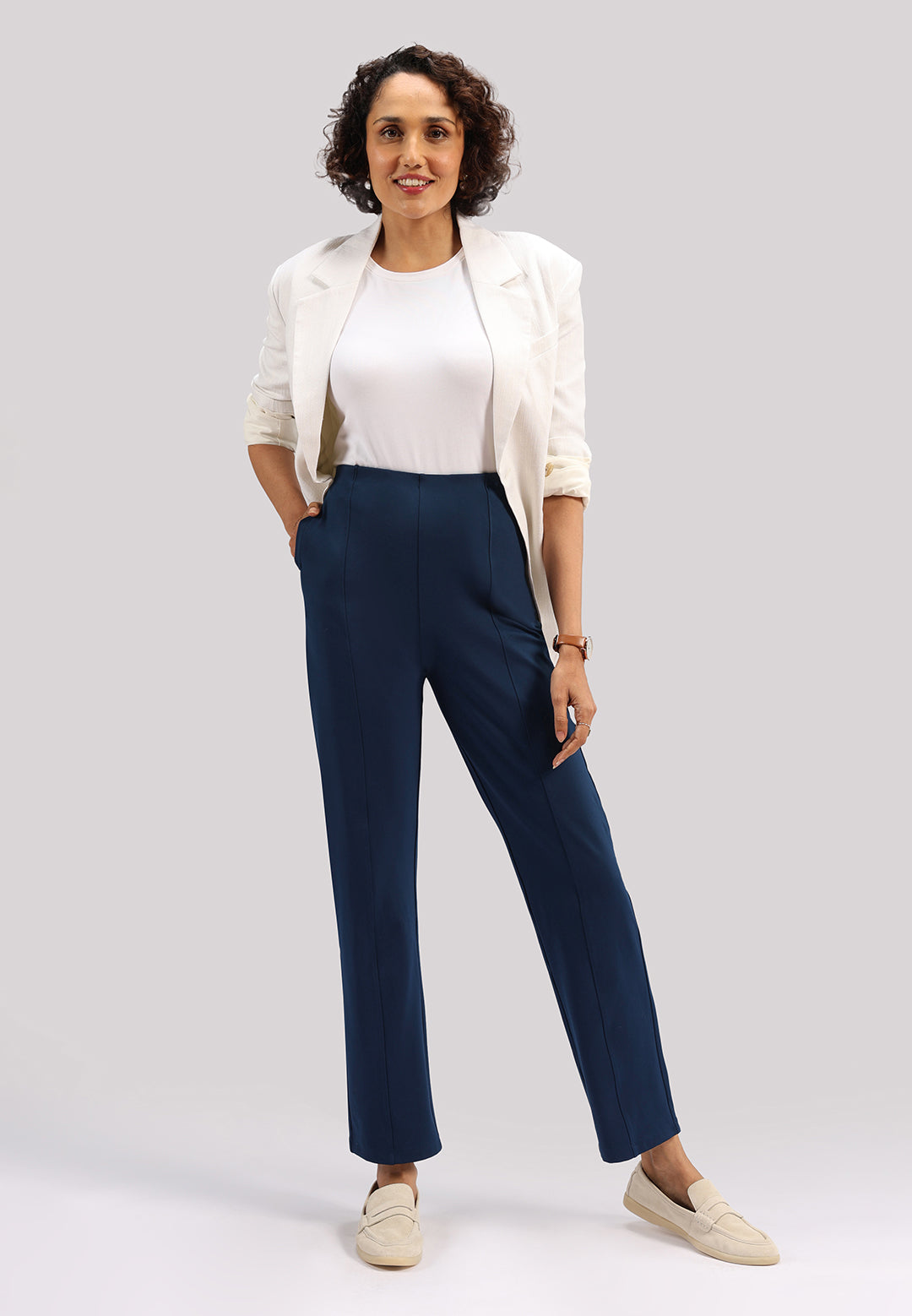 Ultimate Straight Pants | BlissClub at Broadway