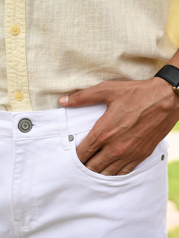 White Solid Regular Fit Jeans