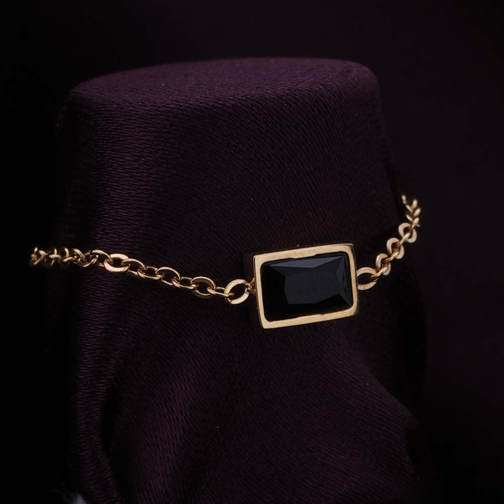 Dainty Black Stone Adjustable Chain Ring