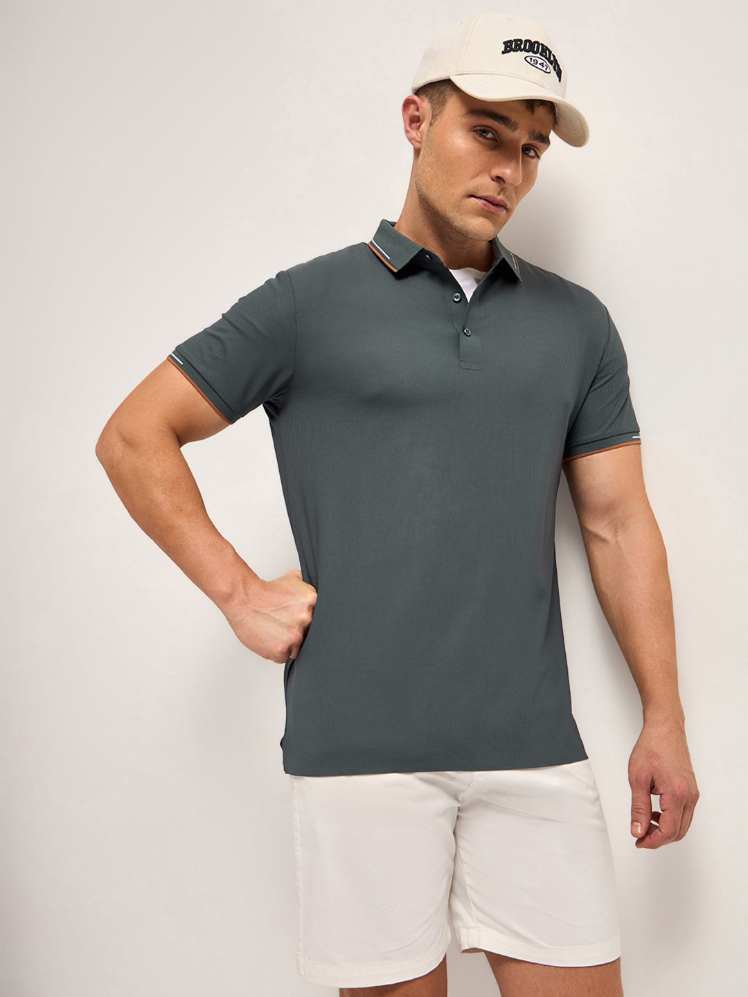 Men's Solid Slim Fit Performance Polo POL-JERTA-GR