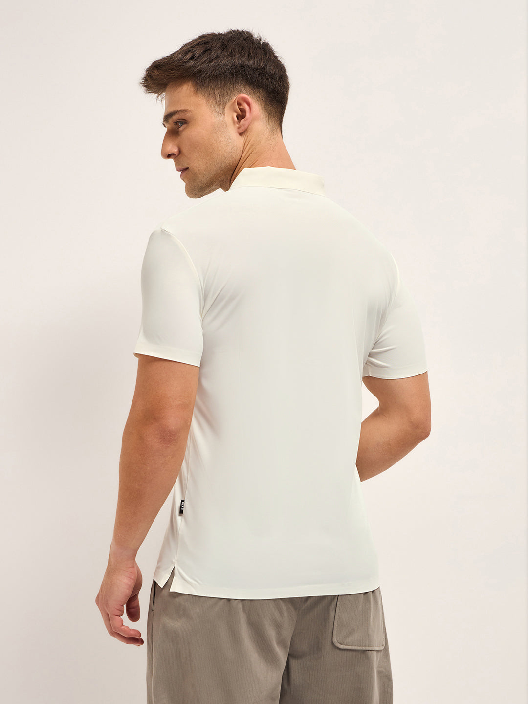 Men's Solid Slim Fit Performance Polo POL-KOMEX-WH