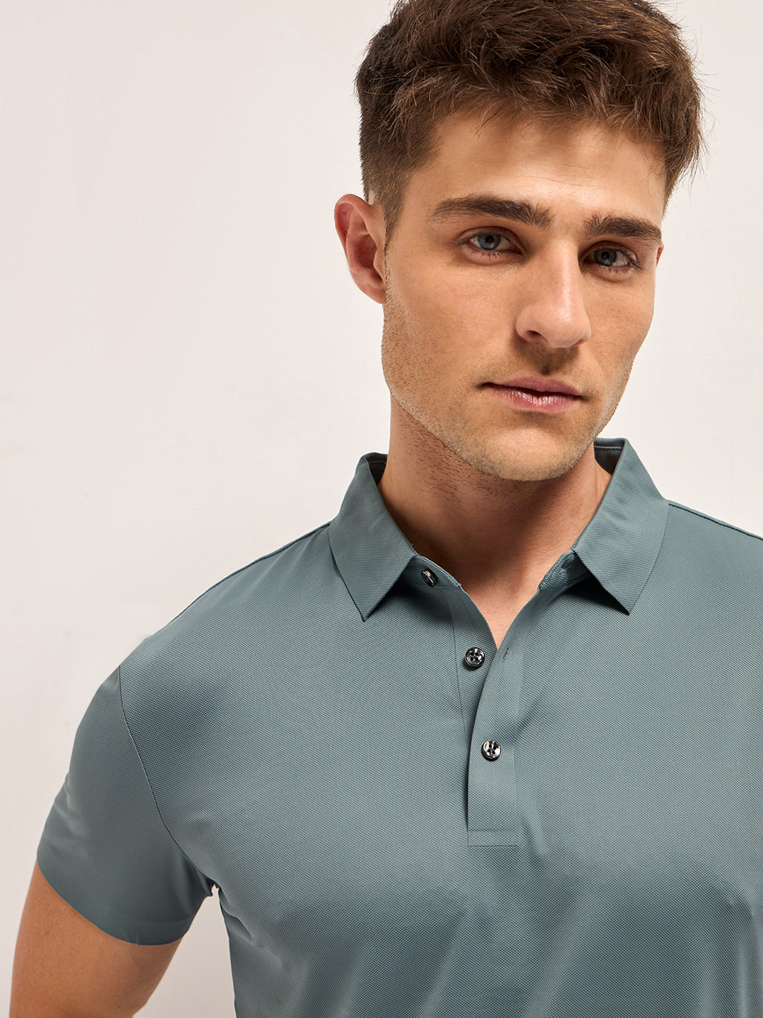 Men's Solid Slim Fit Performance Polo POL-LEWTO-GY