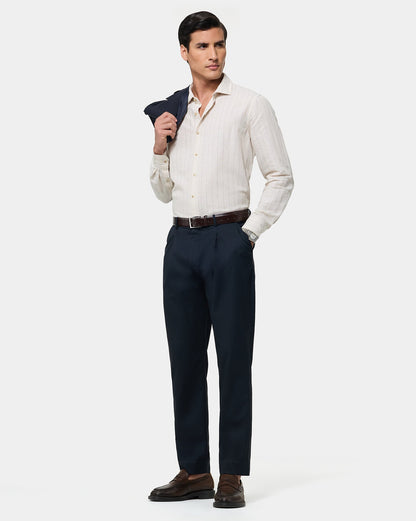 The Inkline Pleated Tailored Pant