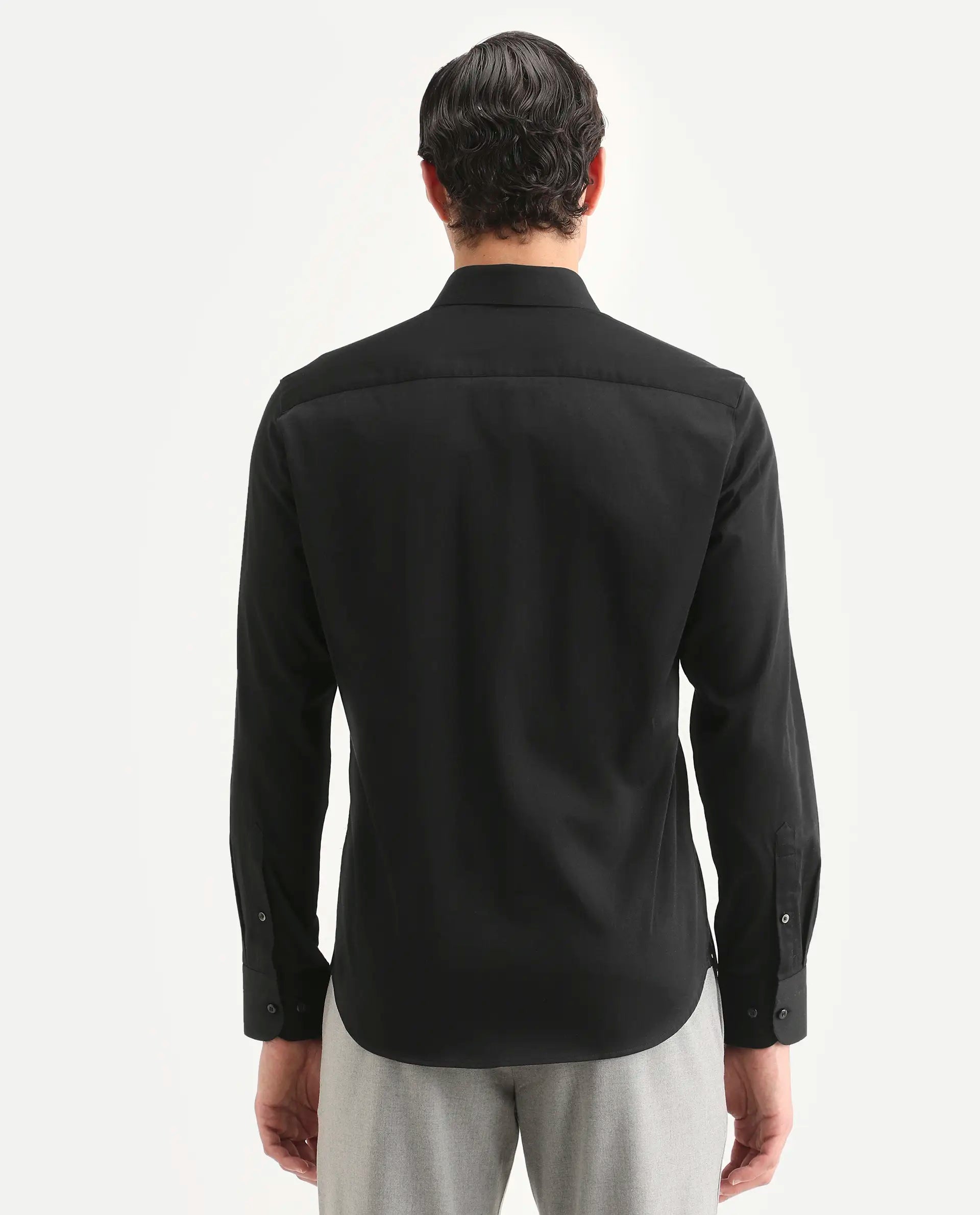 Rare Rabbit Men's Como-27 Black Cotton Blend Fabric Full Sleeve Spread Collar Regular Fit Plain Shirt | Rare Rabbit at Broadway