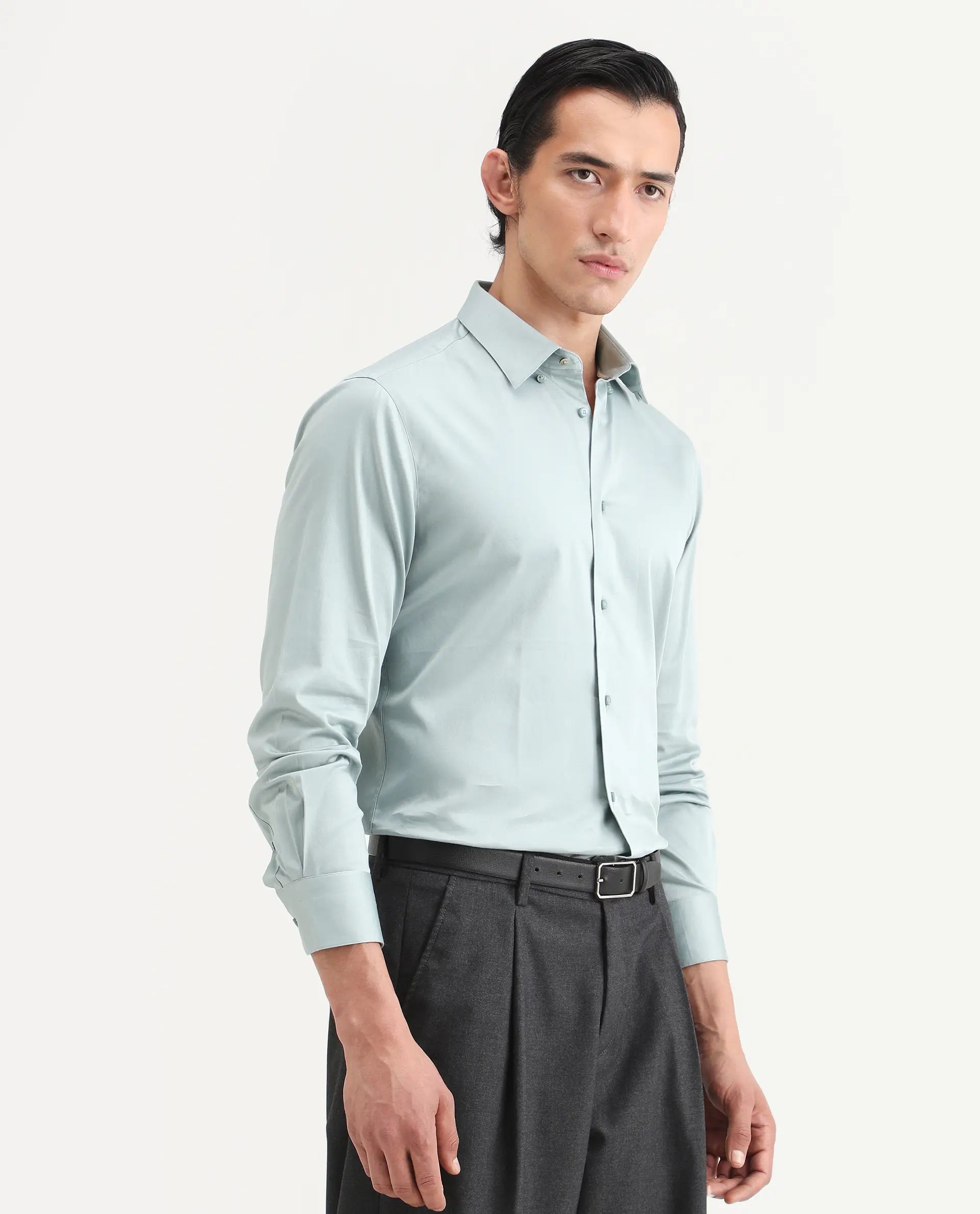 Rare Rabbit Men's Como-27 Dusky Blue Cotton Blend Fabric Full Sleeve Spread Collar Regular Fit Plain Shirt | Rare Rabbit at Broadway