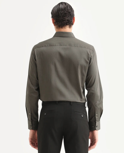 Rare Rabbit Men's Como-27 Dusky Olive Cotton Blend Fabric Full Sleeve Spread Collar Regular Fit Plain Shirt | Rare Rabbit at Broadway