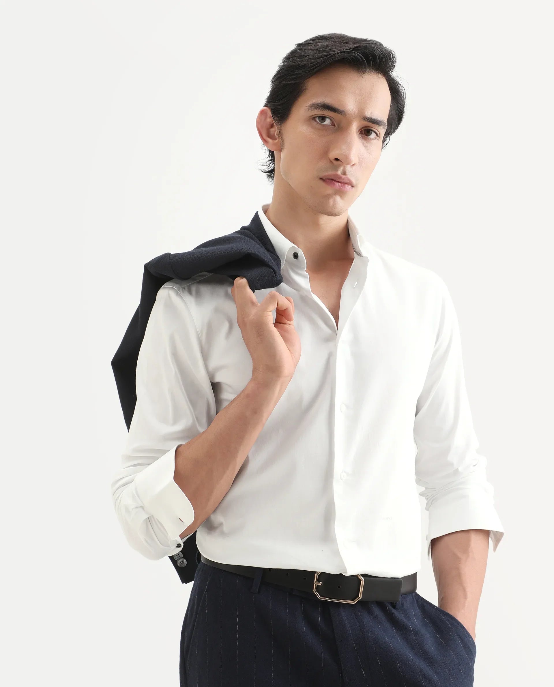 Rare Rabbit Men's Como-27 White Cotton Blend Fabric Full Sleeve Spread Collar Regular Fit Plain Shirt | Rare Rabbit at Broadway