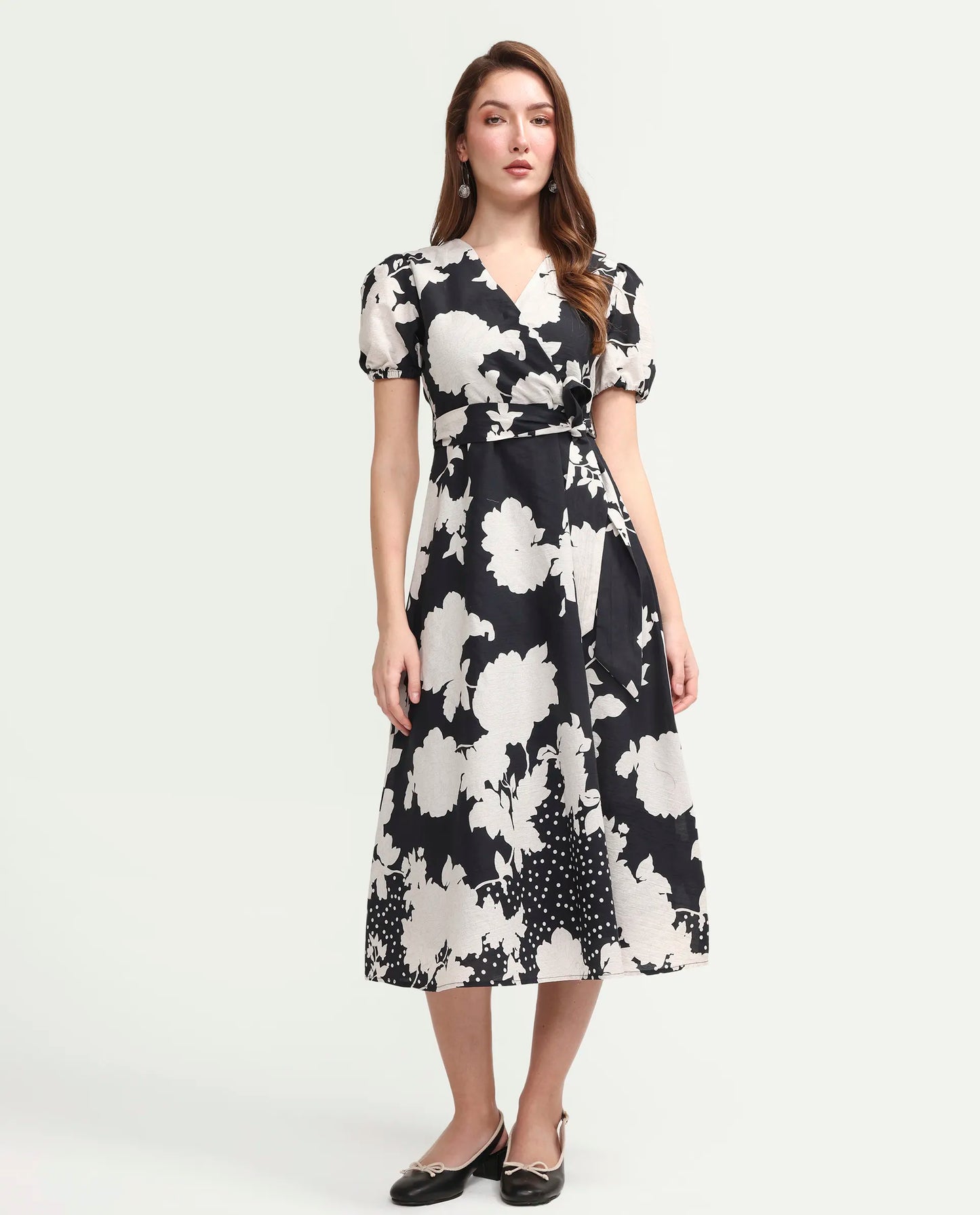 Rareism Women's Cazzy Black Cotton Half Sleeve Flared Floral Print Dress