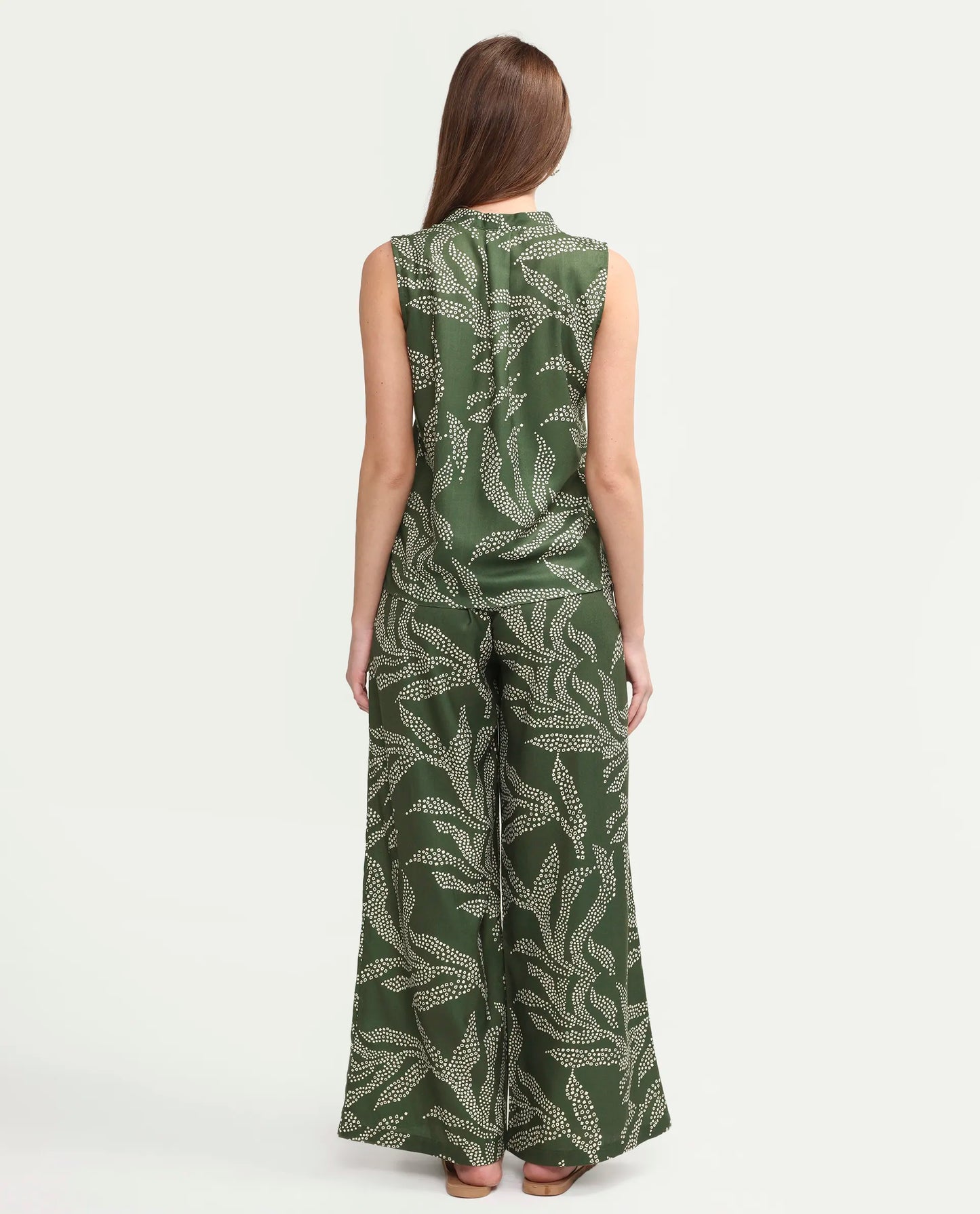 Rareism Women's Vadir-B Olive Polyester Wide Abstract Print Trouser