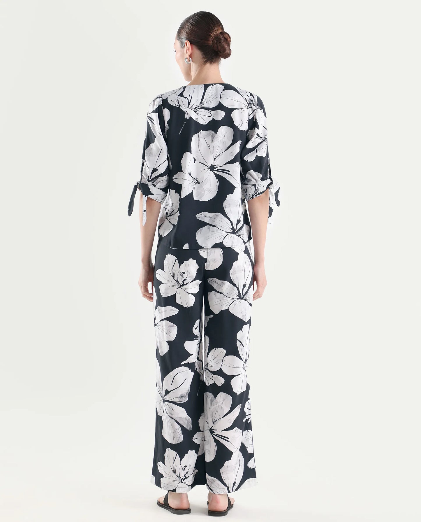 Rareism Women's Vasha-B Black Viscose Wide Floral Print Trouser