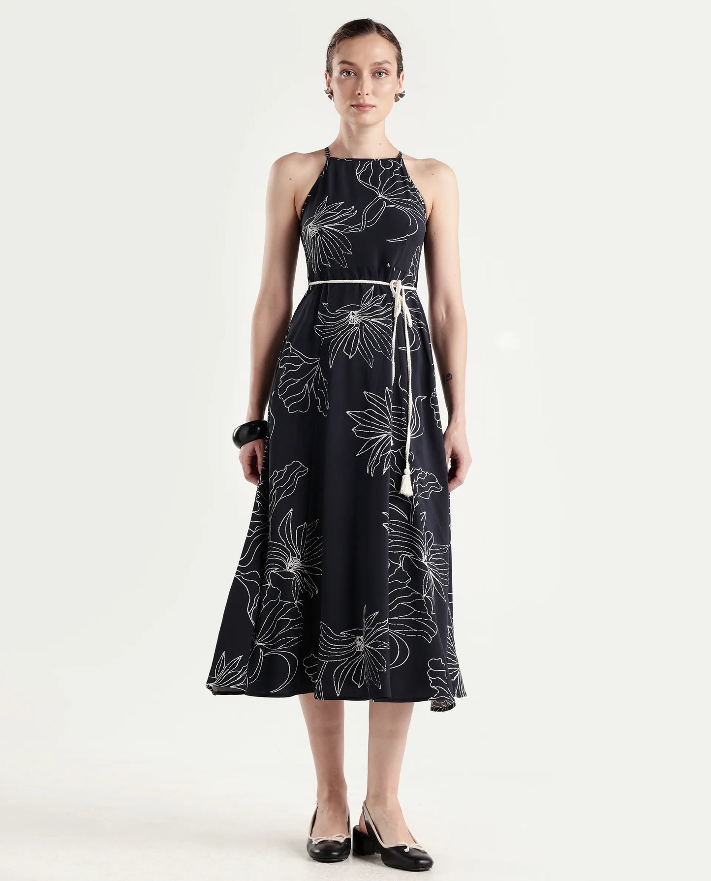 Rareism Women's Veana Black Viscose Sleeveless A-Line Floral Print Dress