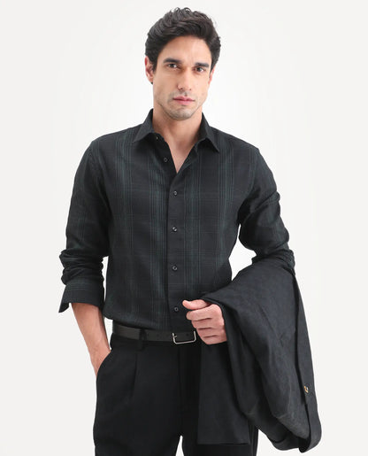 Rare Rabbit Men's Raul-S26 Black Cotton Full Sleeve Spread Collar Regular Fit Checked Shirt | Rare Rabbit at Broadway