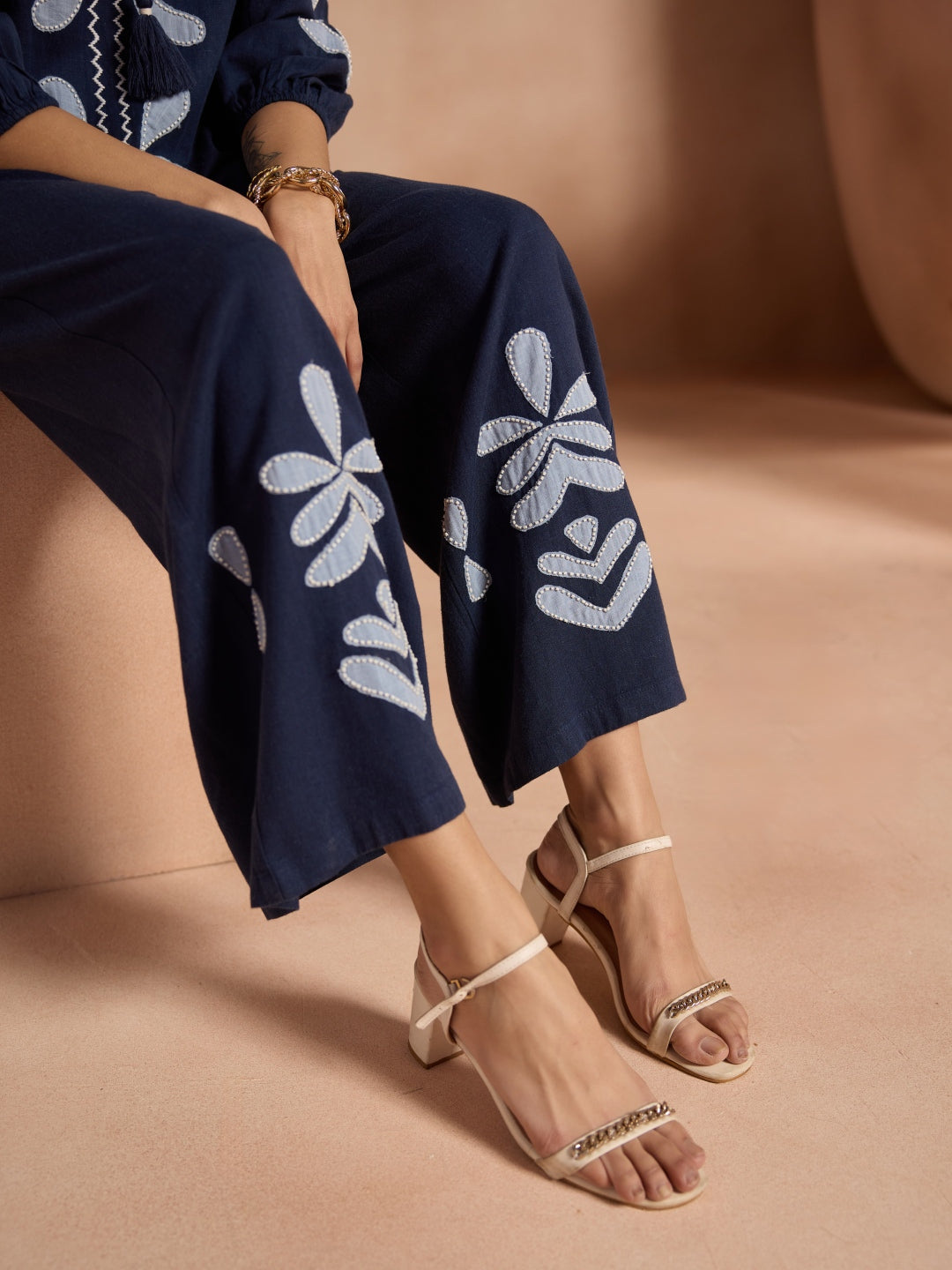 Margot AppliquÃ© Pants | Style Island at Broadway