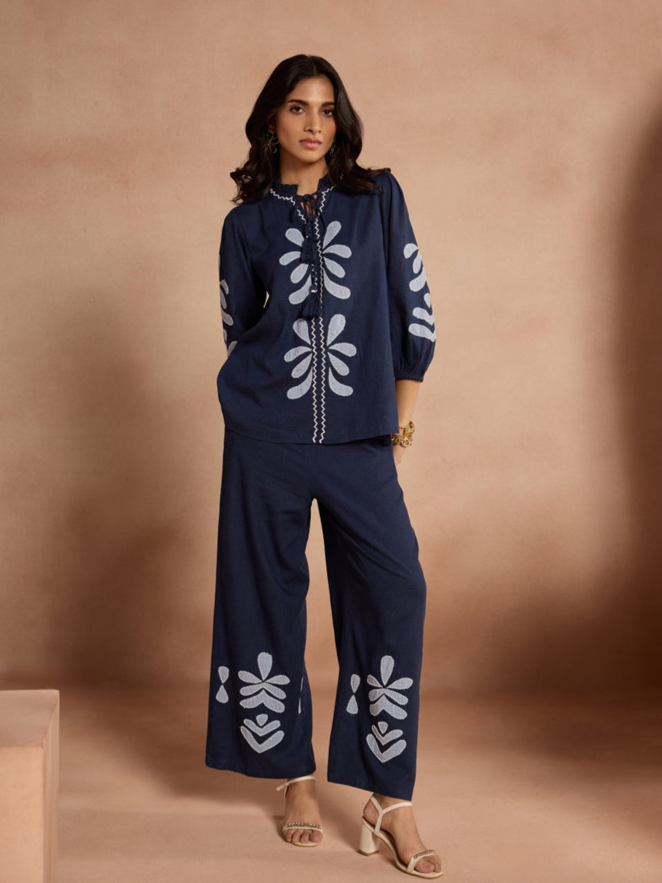 Margot AppliquÃ© Pants | Style Island at Broadway
