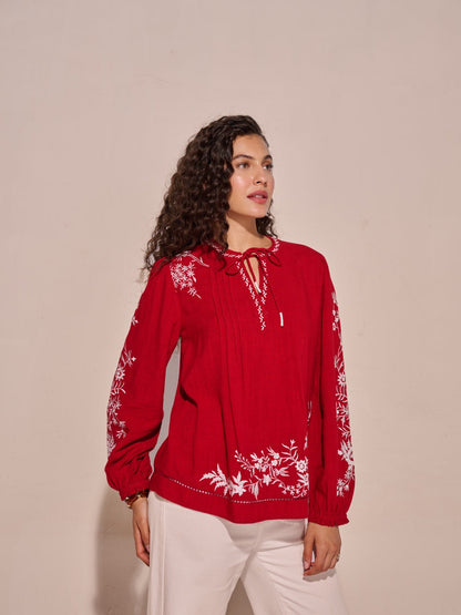 Julianne Embroidered Top | Style Island at Broadway