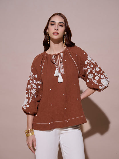 Hannah Embroidered Top | Style Island at Broadway