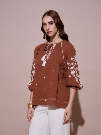 Hannah Embroidered Top | Style Island at Broadway