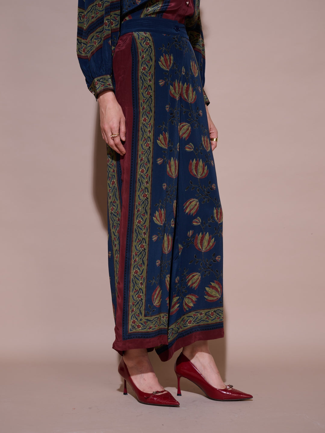 Cynthia Mulberry Pants | Style Island at Broadway