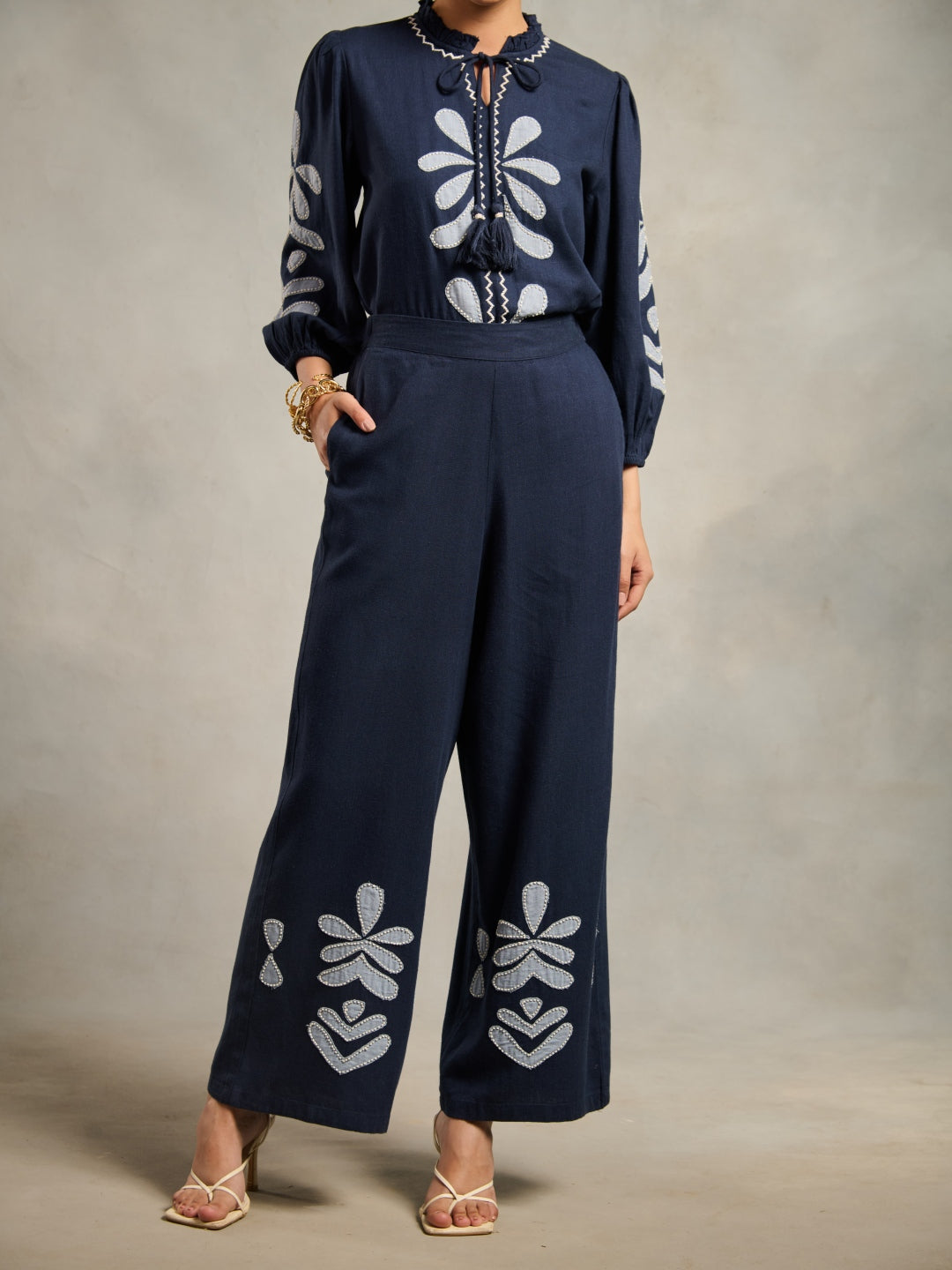 Margot AppliquÃ© Pants | Style Island at Broadway