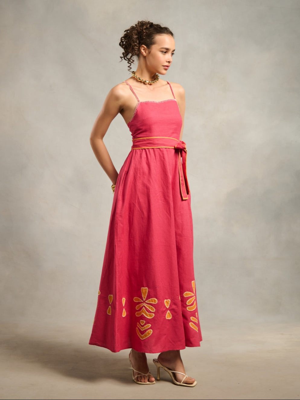 Clara Linen Blend Maxi | Style Island at Broadway