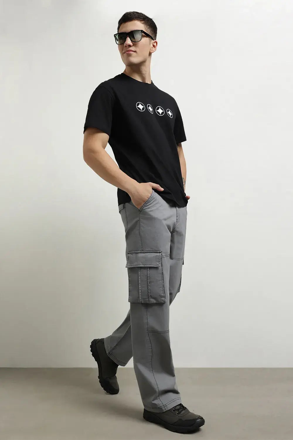 Men's Straight Fit Cargo Pants