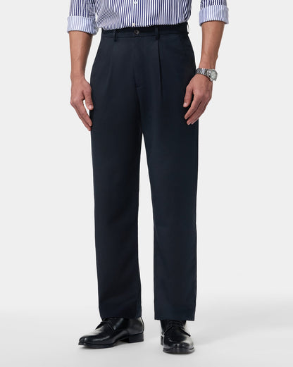 The Relaxed Textured Runway Pant Navy