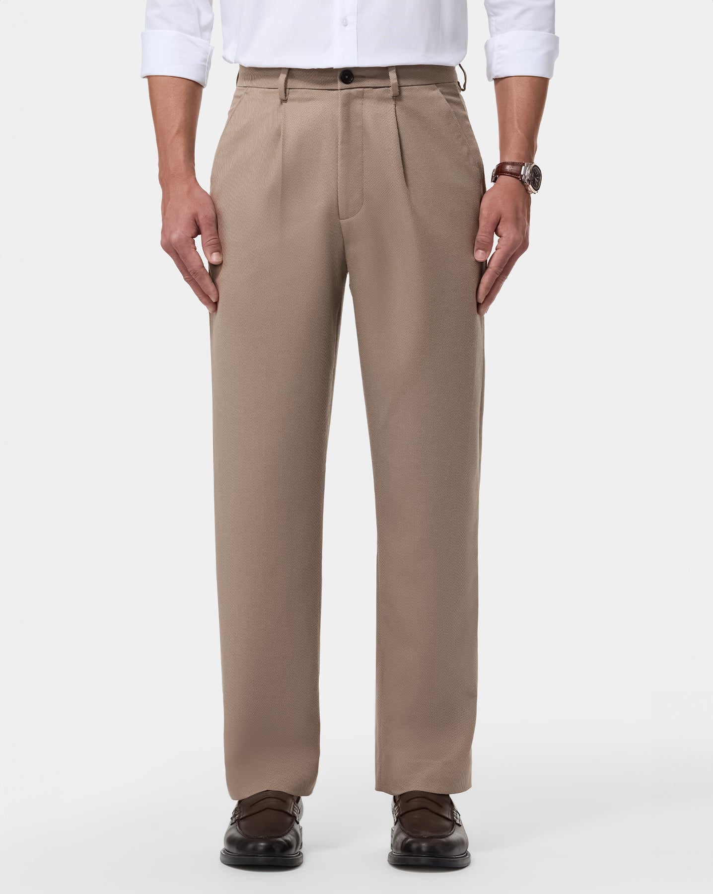 The Relaxed Textured Runway Pant Light Wood