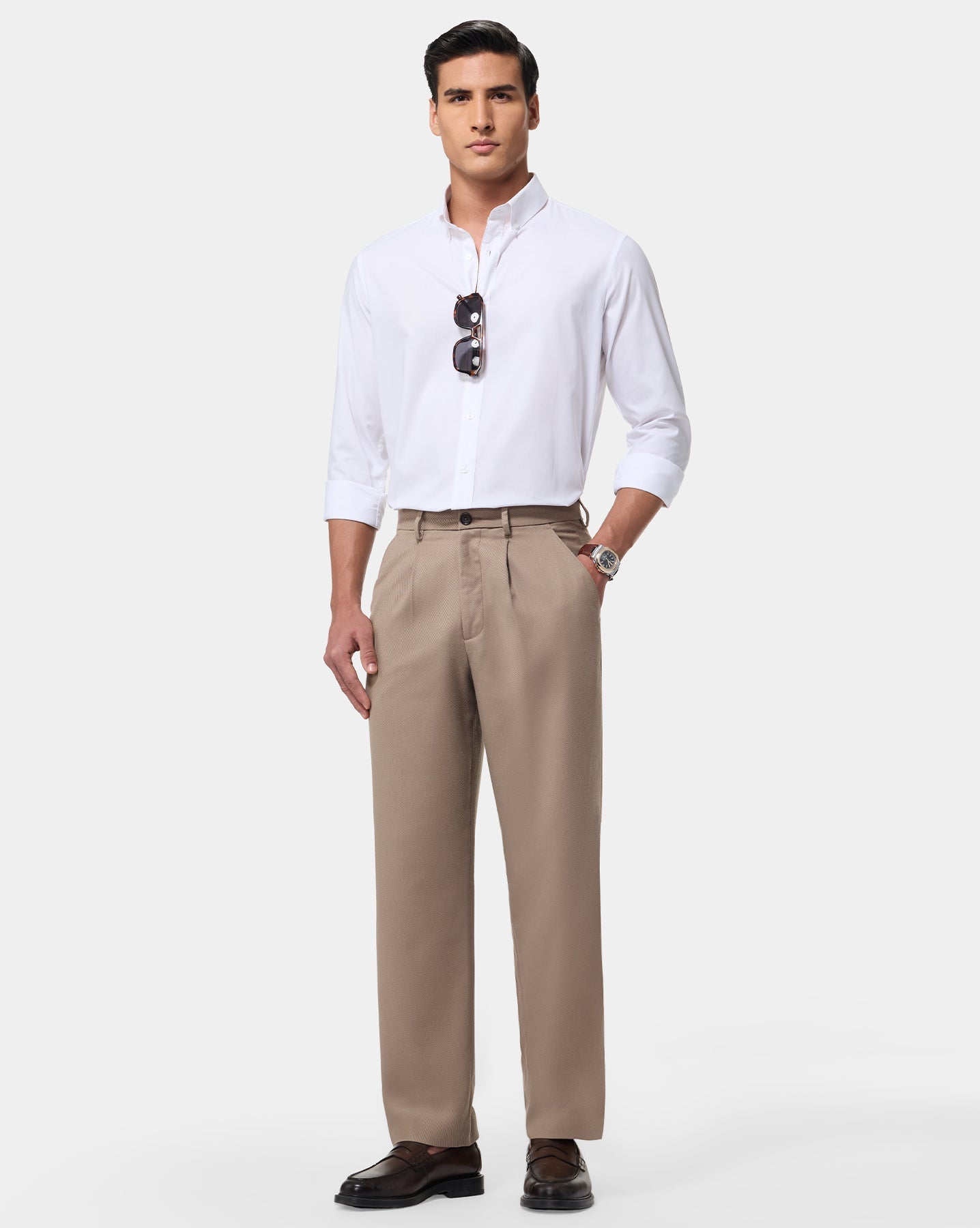 The Relaxed Textured Runway Pant Light Wood