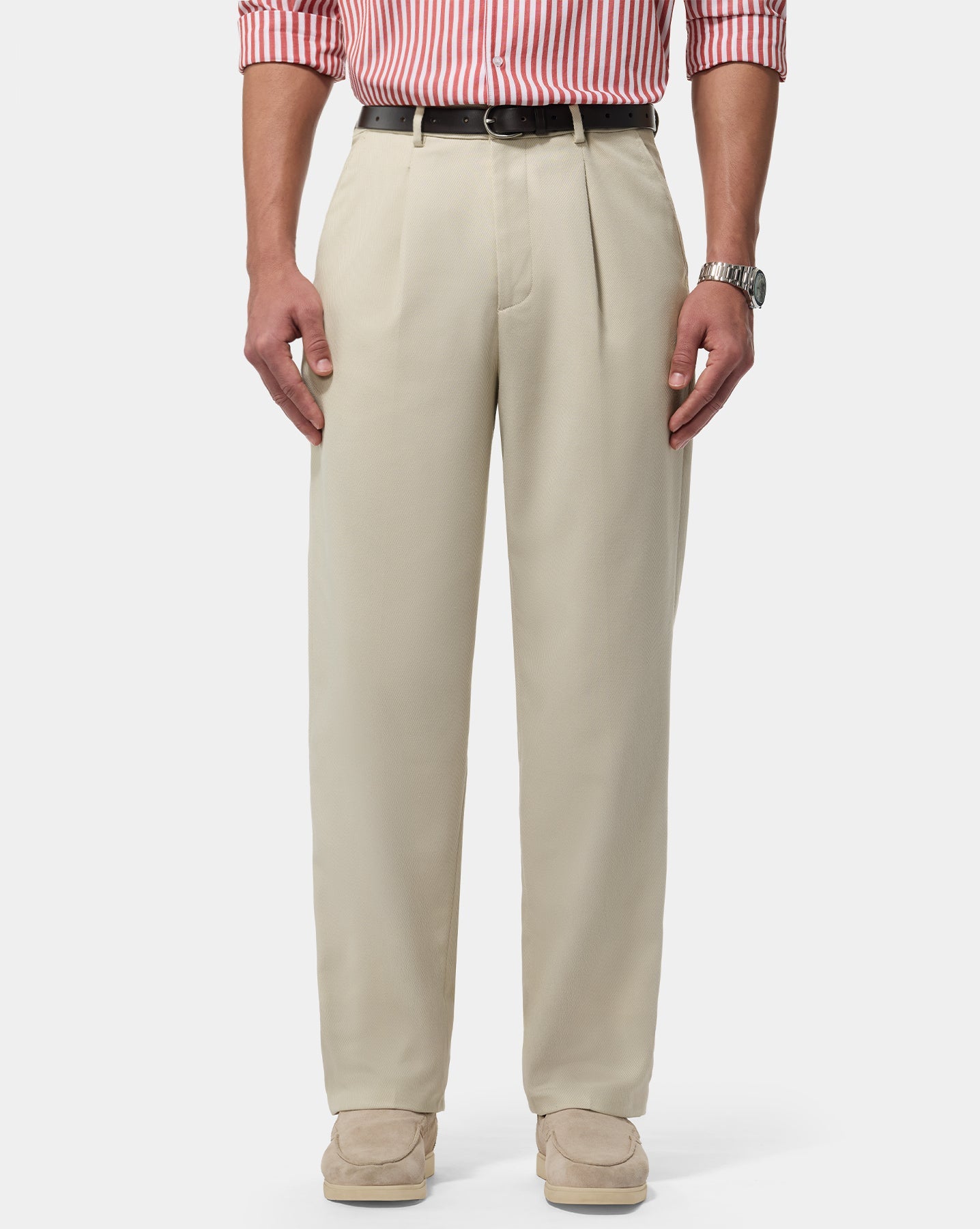 The Relaxed Textured Runway Pant Dolce Sand