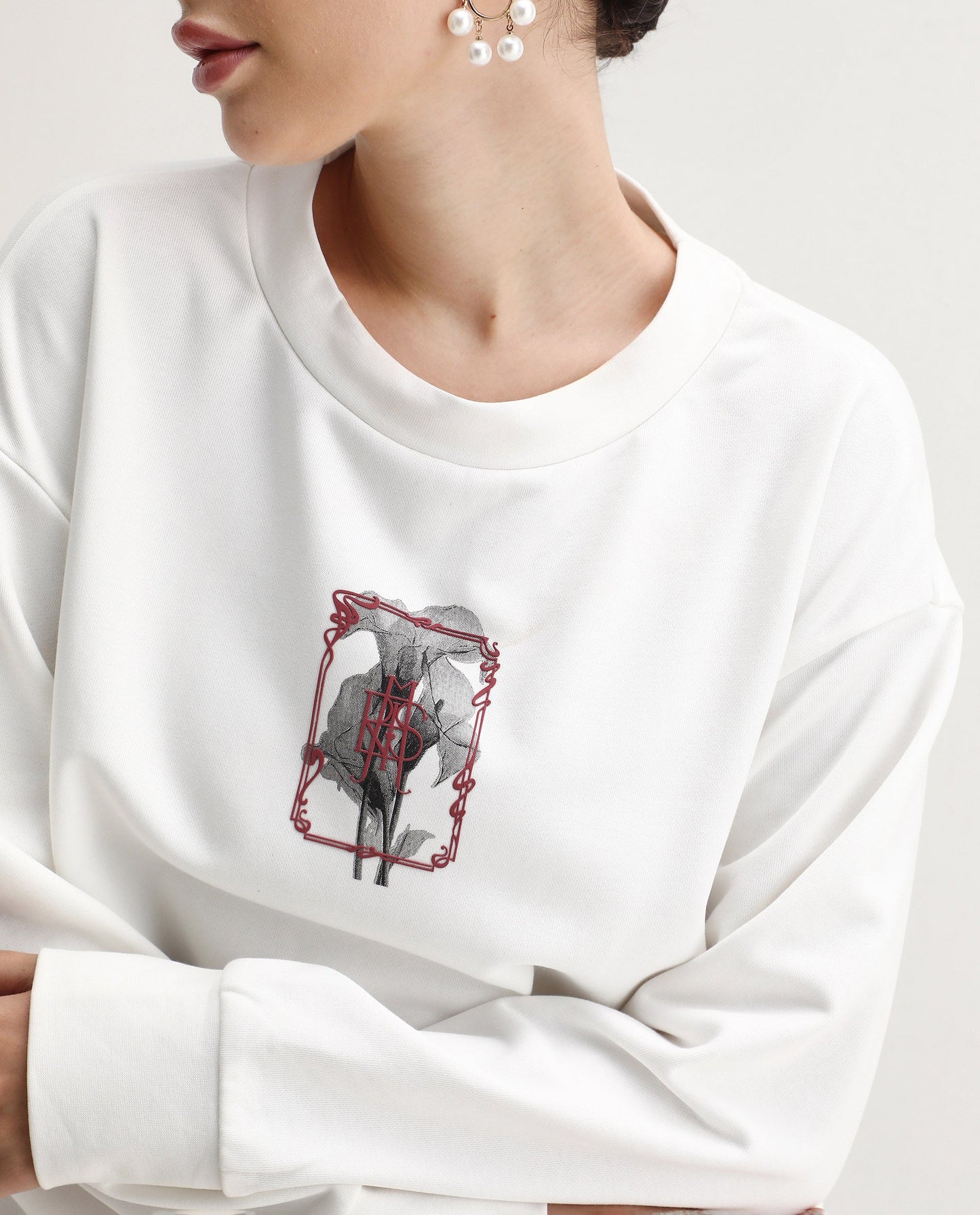 Rareism Women's Taq Off White Cotton Blend Crew Neck Relaxed Fit Graphic Print Sweatshirt | RAREISM at Broadway