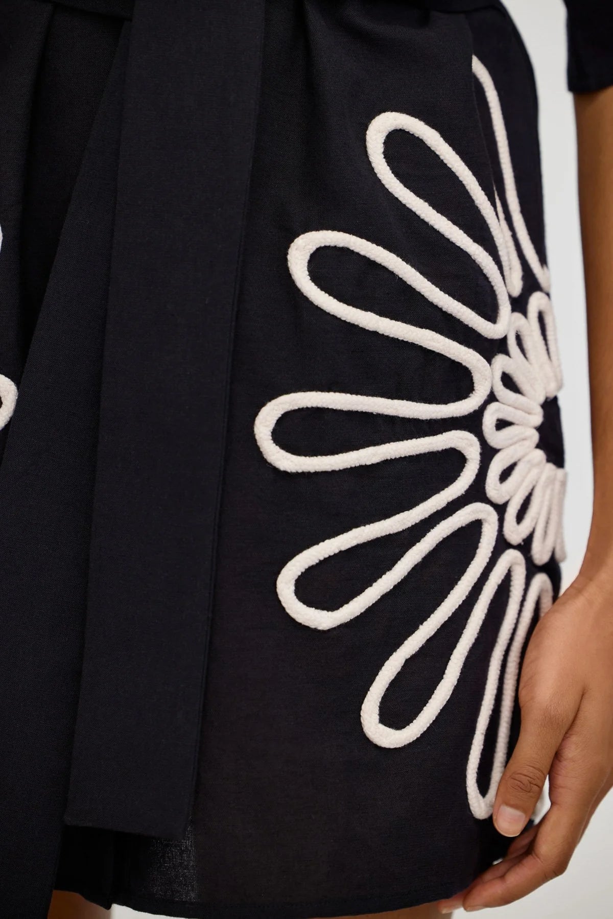 TARA EMBROIDERED SHIRT DRESS | De Novoo at Broadway