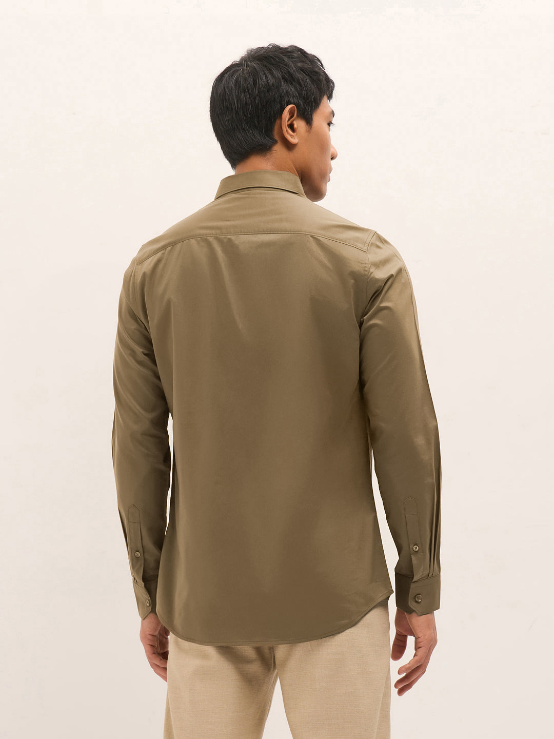 Men's Tailored Fit Solid Polyester Blend Formal Shirt TBH-BETUS-BR