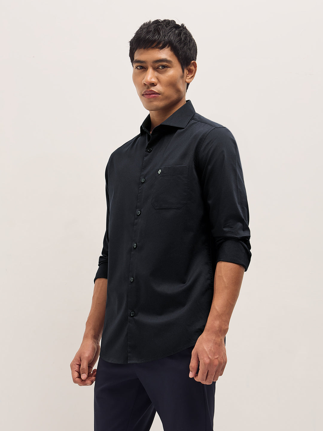 Men's Tailored Fit Solid Polyester Blend Formal Shirt TBH-GAMMUS-BL