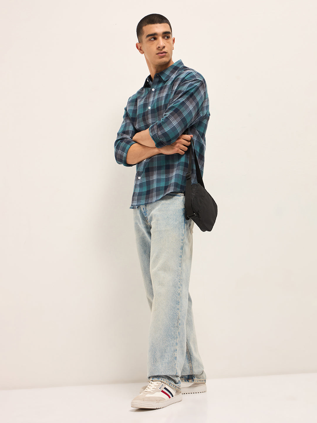 Men's Pure Cotton Checked Relaxed Fit Overshirt TBH-INWA-BL