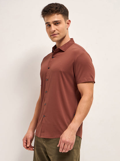 Men's Solid Slim Fit Water Repellent Performance Shirt TBH-MASARY-RD