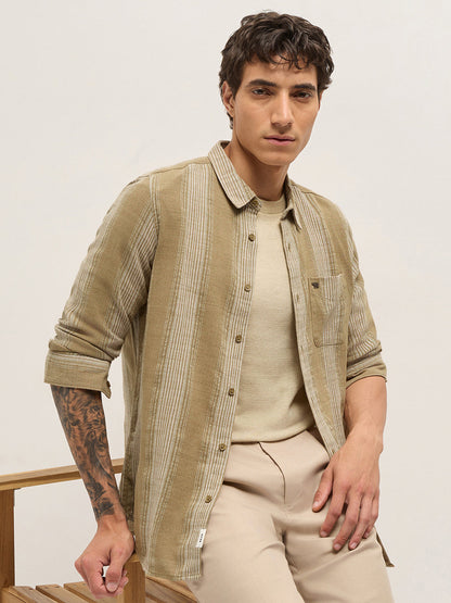 Men Woven Striped Slim Fit Casual Shirt TBH-NAEKO-BG