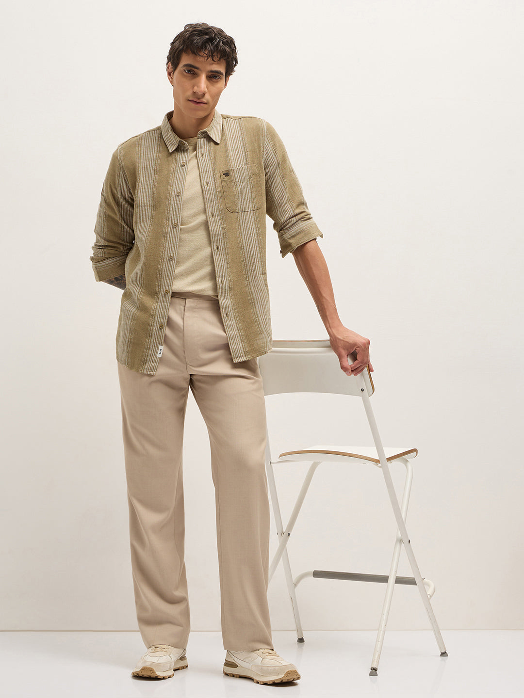 Men Woven Striped Slim Fit Casual Shirt TBH-NAEKO-BG