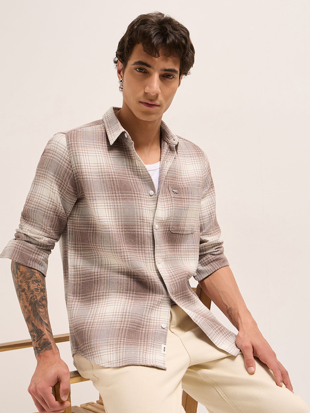 Men Herringbone Checked Design Regular Fit Casual Shirt TBH-ODE-BR