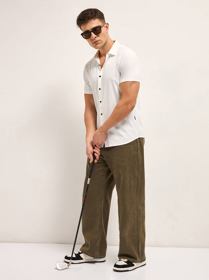 Men's Solid Slim Fit Water Repellent Performance Shirt TBH-ORBIK-WH