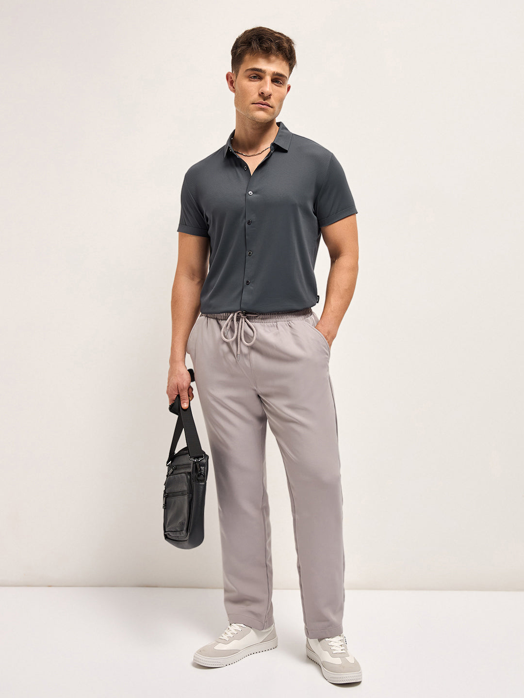 Men's Solid Slim Fit Water Repellent Performance Shirt TBH-PLAMER-GY