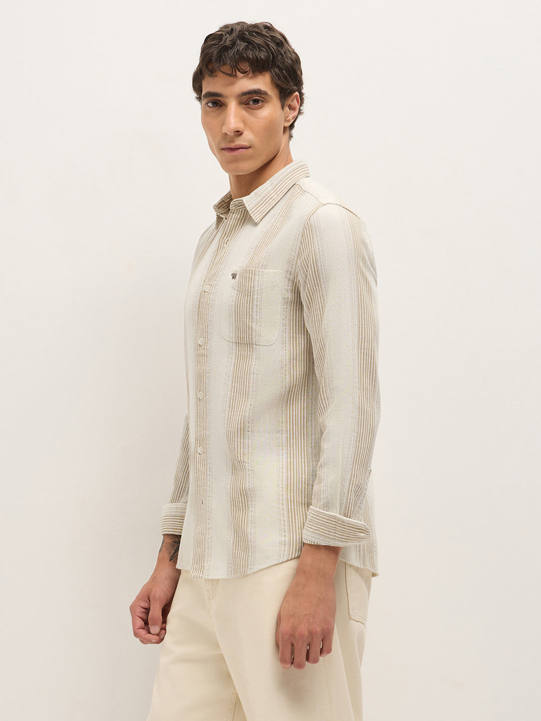 Men Woven Striped Slim Fit Casual Shirt TBH-RAEKO-CR