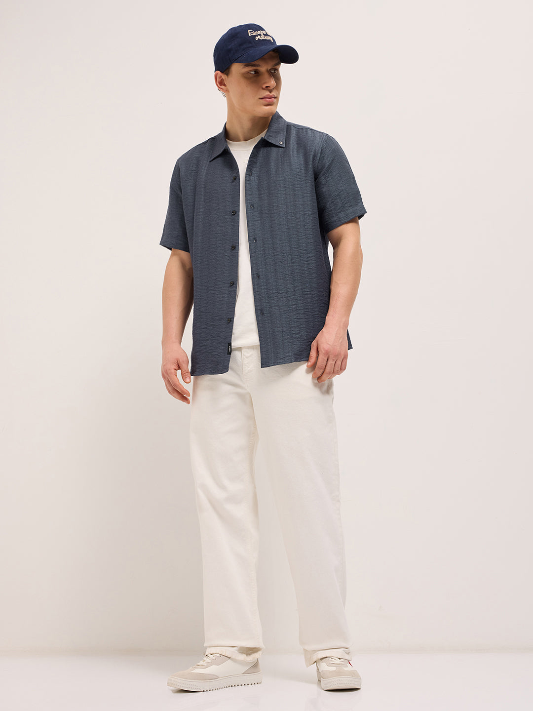 Men's Texturted Regular Fit Casual Shirt TBH-SEKI-BL