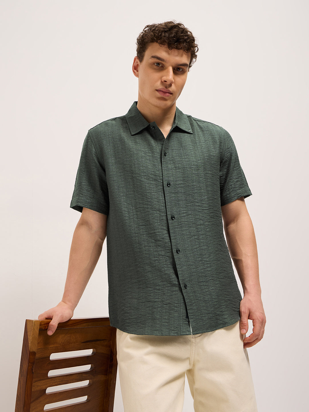 Men's Texturted Regular Fit Casual Shirt TBH-WAKU-OL