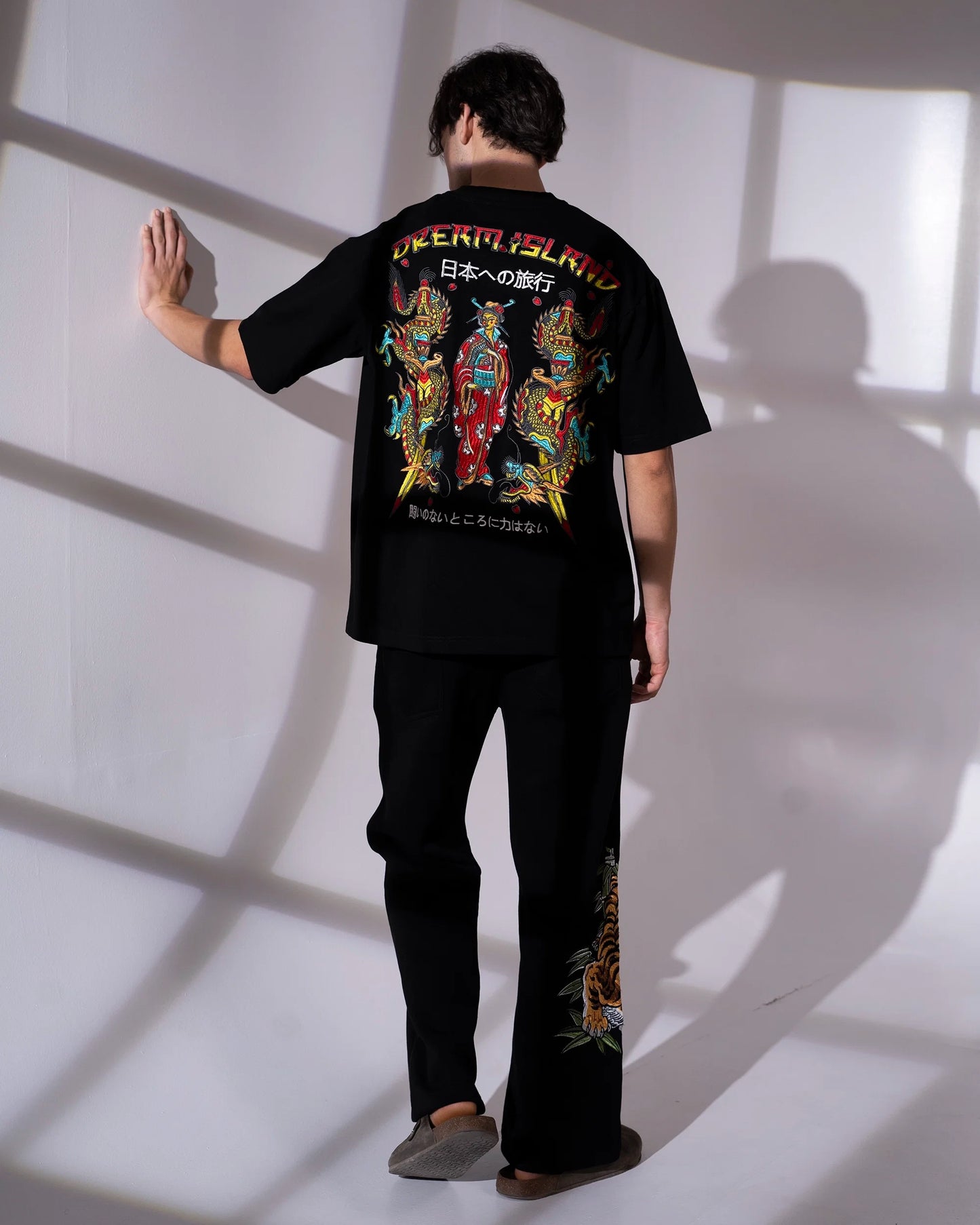 TOKYO INFERNO T-SHIRT - BLACK