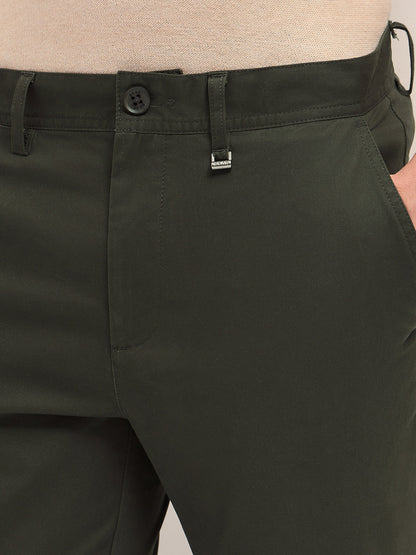 Men Solid Cotton Slim Fit Casual Trouser TRO-ROVIA-OL