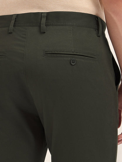 Men Solid Cotton Slim Fit Casual Trouser TRO-ROVIA-OL